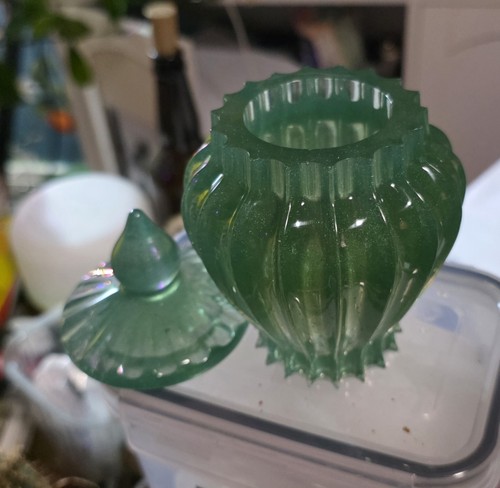 Green translucent fluted sweet - fluted,